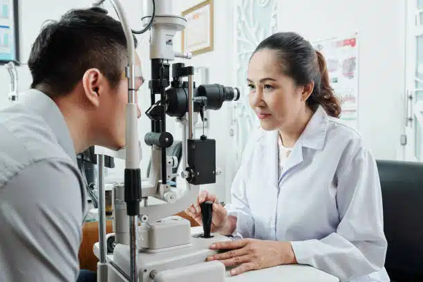 What to Look for in an Eye Doctor for Specialty Care