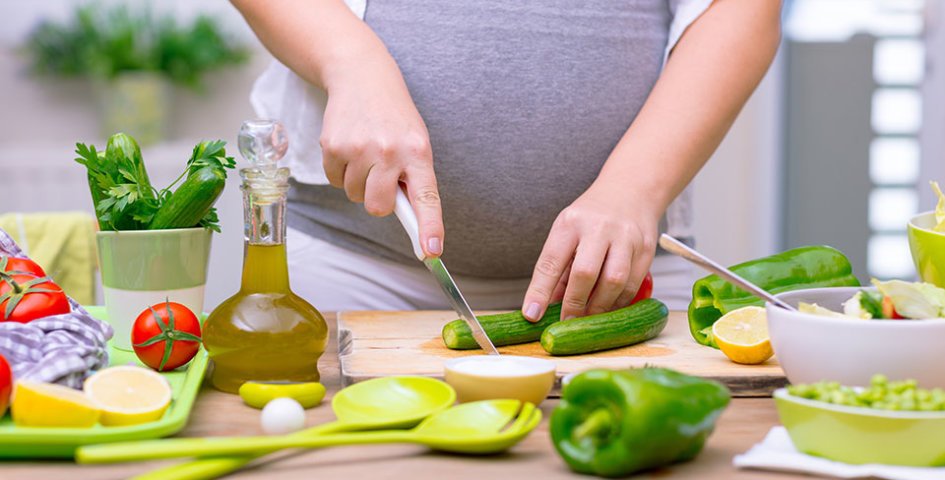 Connections Between Nutrition and Fertility