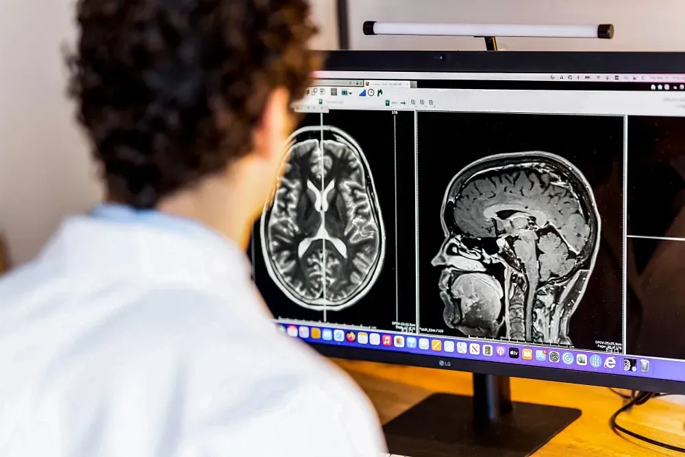 Neurologists and Pain Management